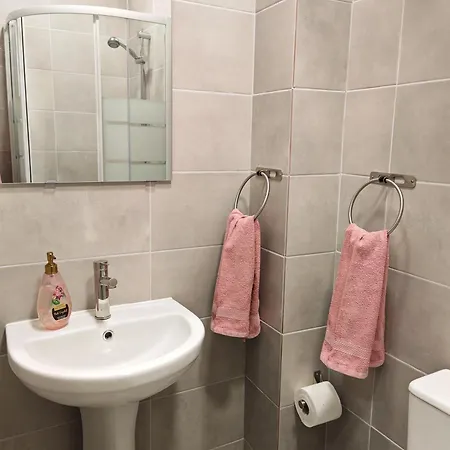 In The Center Of 3 Appartement